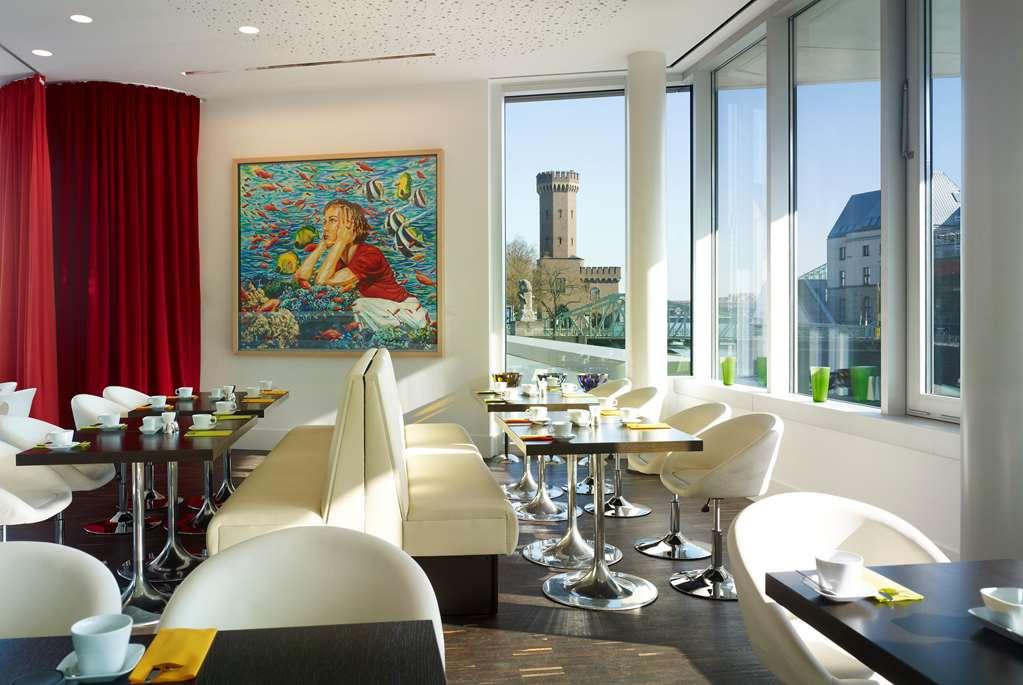 Art Otel Cologne, By Park Plaza 餐厅 照片